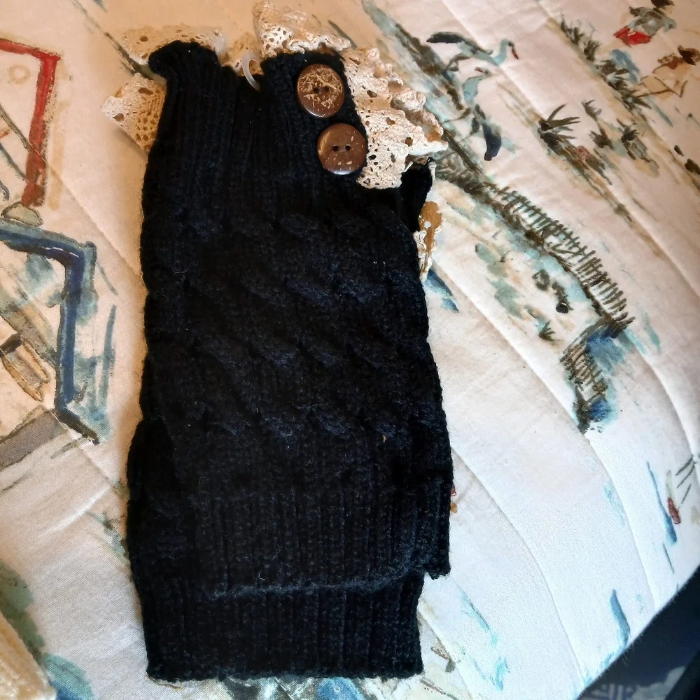 🧭2 pr boot socks/cuff/cover NWT